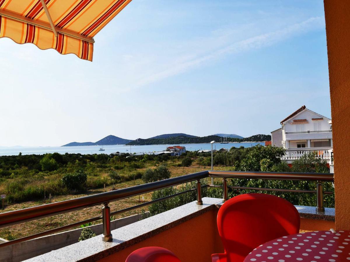 Iva Apartmani ตรีบูนย์ ภายนอก รูปภาพ