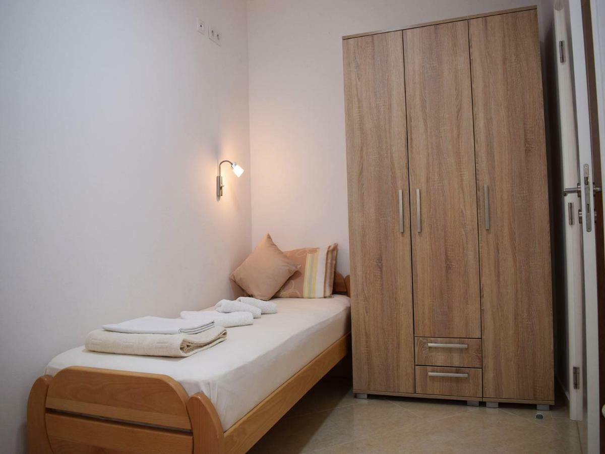 Iva Apartmani ตรีบูนย์ ภายนอก รูปภาพ