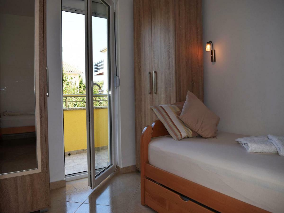 Iva Apartmani ตรีบูนย์ ภายนอก รูปภาพ