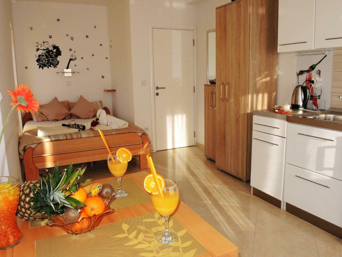 Iva Apartmani ตรีบูนย์ ภายนอก รูปภาพ